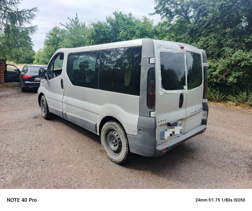 Opel Vivaro 2.5 CDTI 2005 r