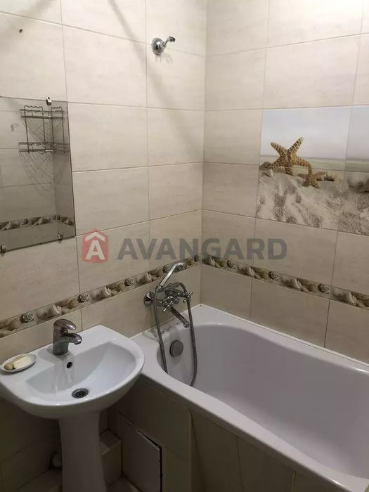 Безнал! Продам 1-х кімн, вул, Новокримська , р-н ТЦ Сільпо, поверх 4/5