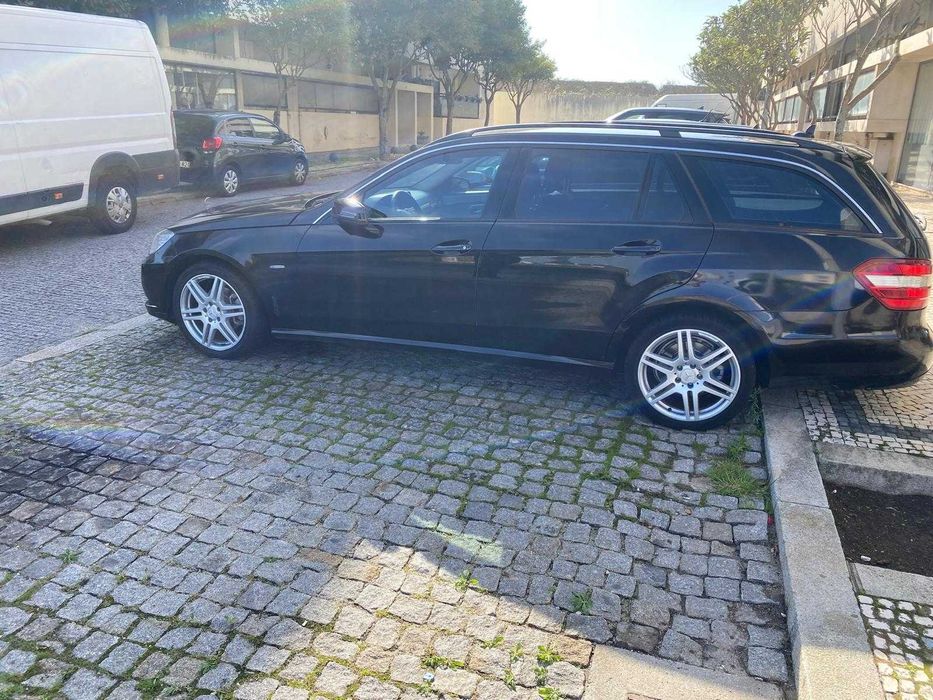 Mercedes  E220 automatico — photo 5