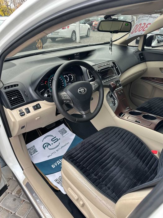 Продам Toyota Venza 2010 рік можлива розстрочка,кредит,обмін!