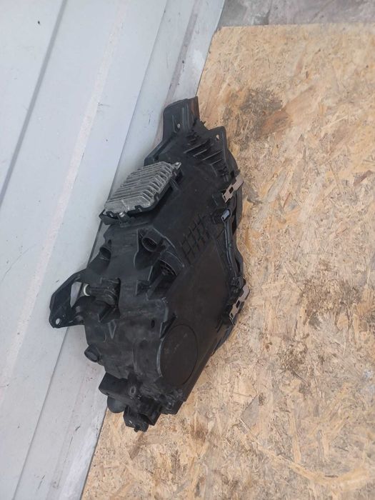 Lampy lampa lewa prawa przód Volvo Xc60 II