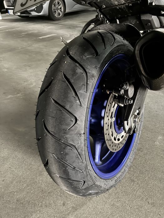 Yamaha Fz8 poucos Km’s