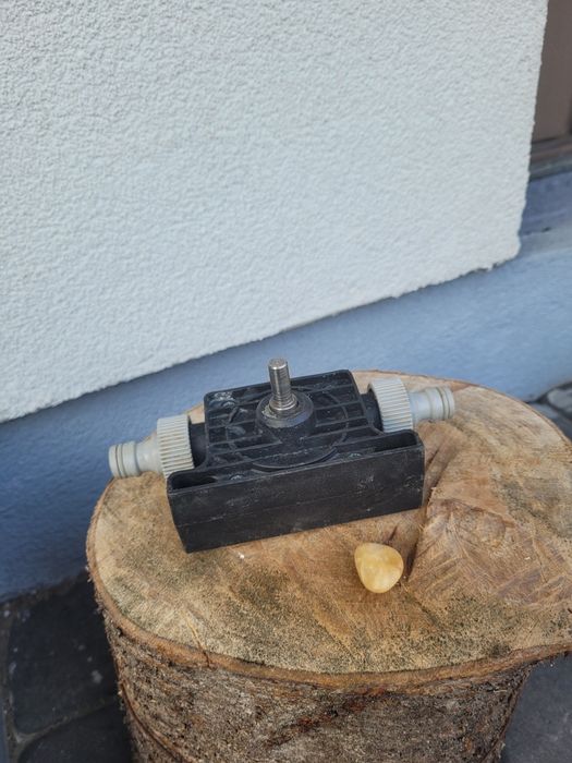 Pomka do wody na wiertarke