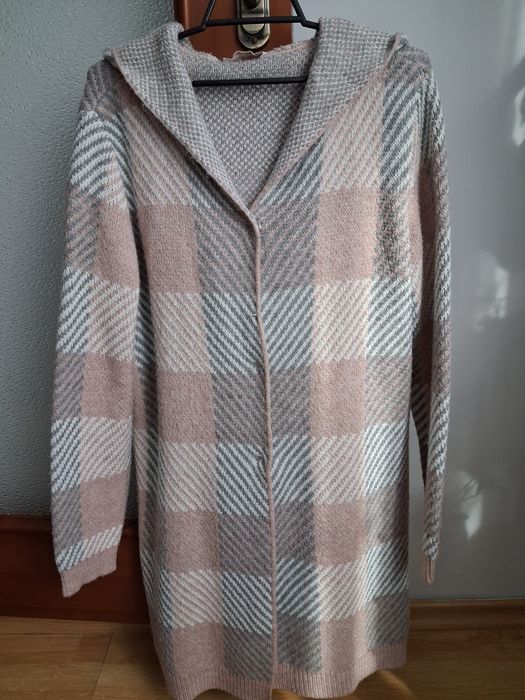 Кардиган,пальтішко