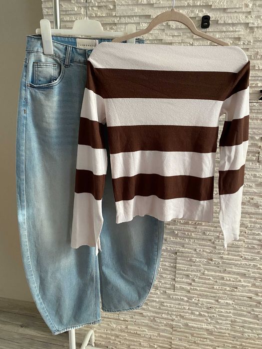 Azara lekki sweterek paski brąz hiszpanka poszerzone rękawy