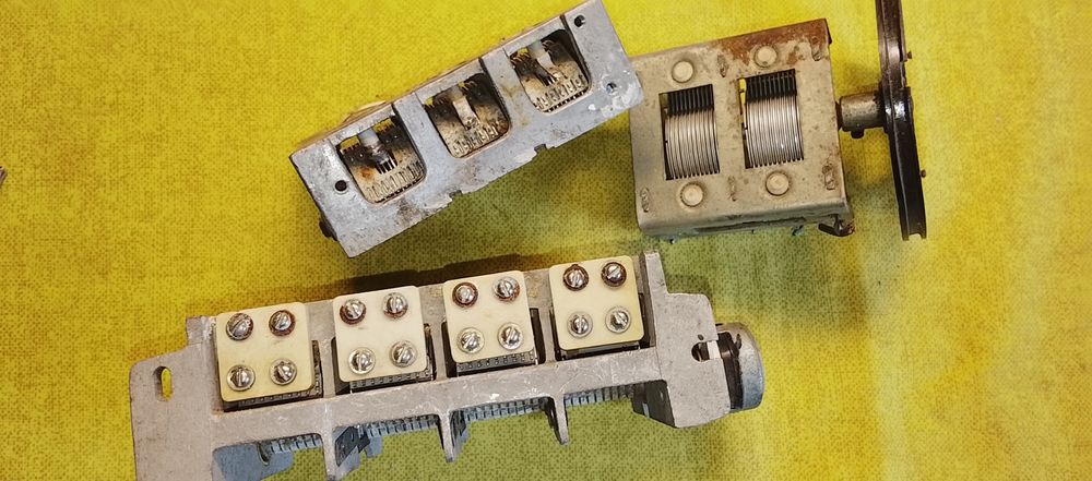 Конденсаторы переменной емкости КПЕ ссср