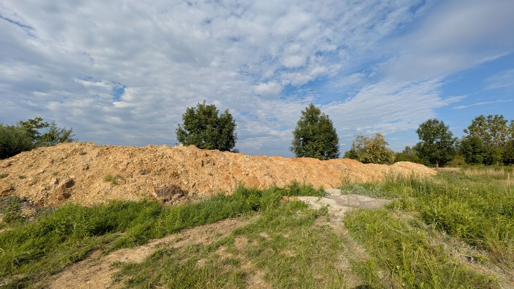 Ziemia z wykopu pod fundament