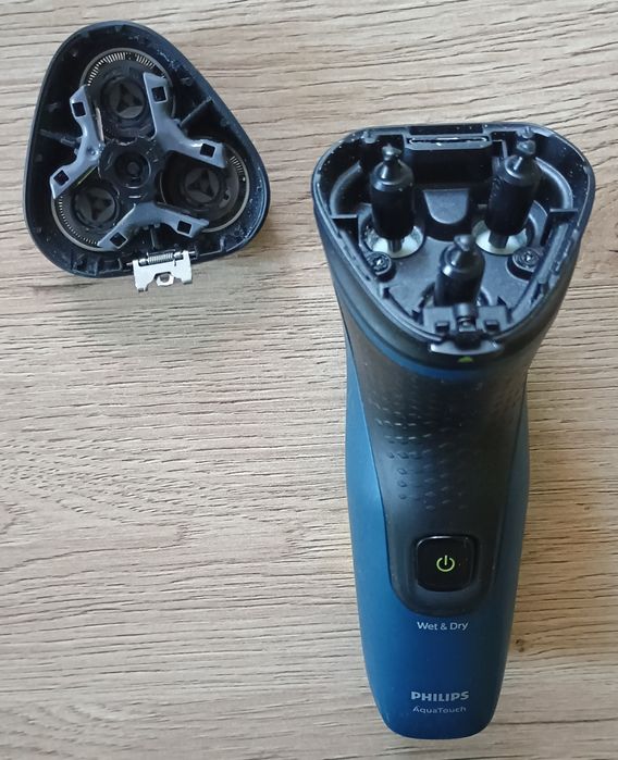 Golarka Philips AquaTouch stan BDB