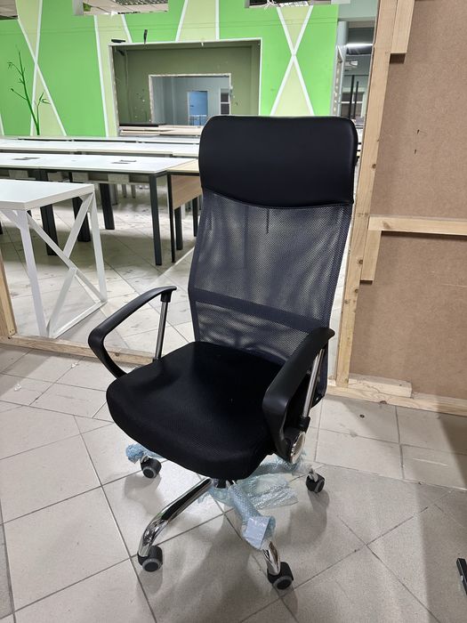 Крісло, крісла офісні в наявності є кількість