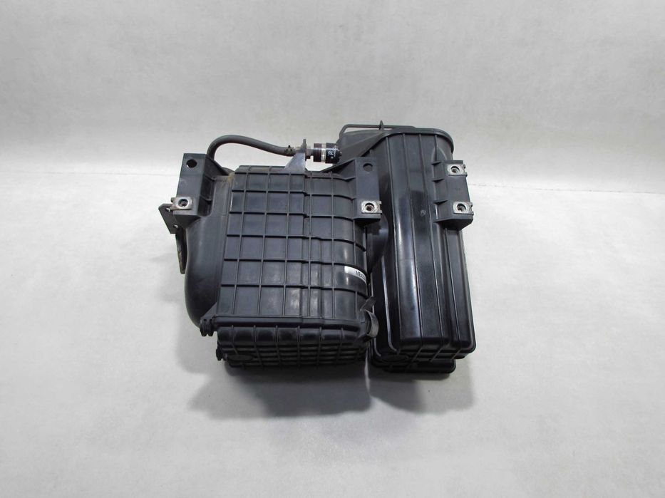 MITSUBISHI CANTER FUSO 7C15 3.0 E6 17R OBUDOWA FILTRA POWIETRZA ME422871 LAPACZ DOLOT 13-21