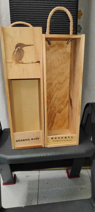Caixas de madeira, expositor para 1, 2,  3 ou 6 garrafas