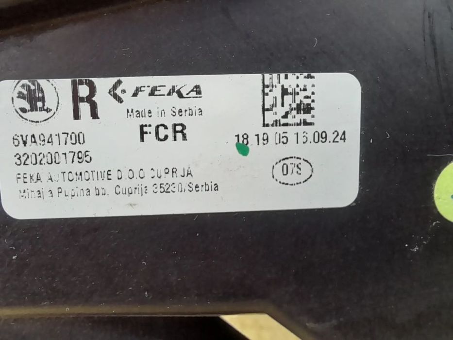 skoda fabia iv 6va halogen prawy+ramka kratk