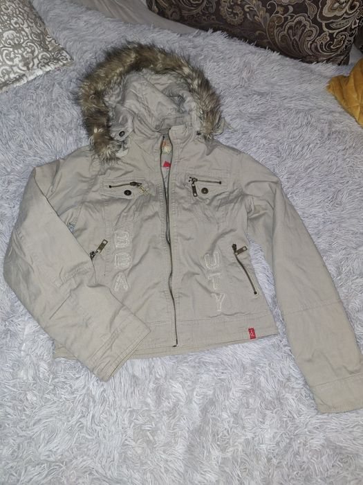 Жіноча вінтажна куртка