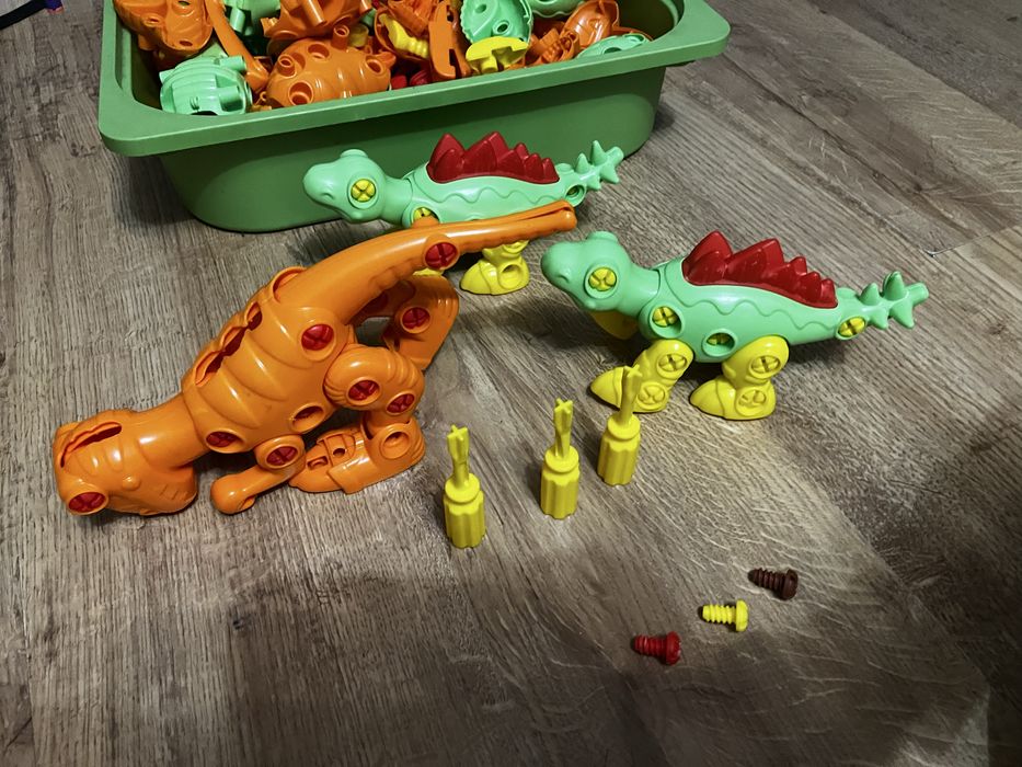 Klocki figurki konstrucyjne w ksztaltach dinozaura