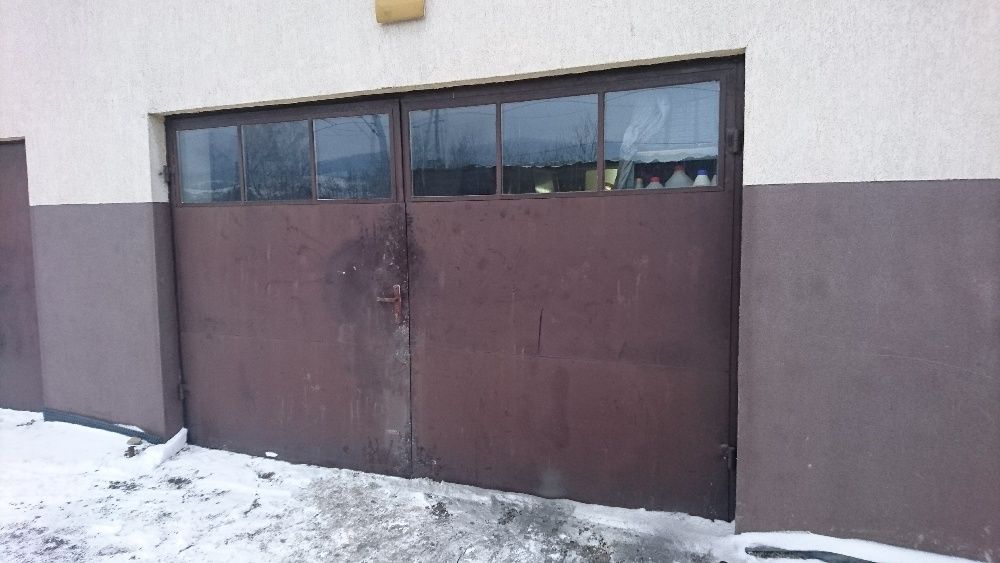 drzwi garażowe ocieplone, przeszklone
