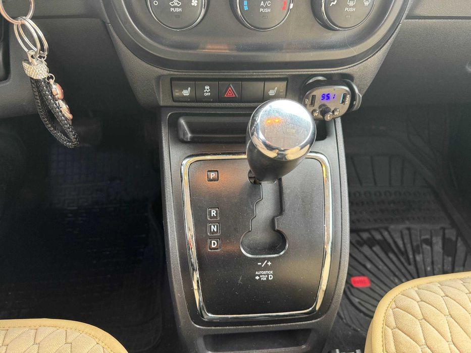 Jeep Compass 2011 2.0 Бензин/Газ АКПП