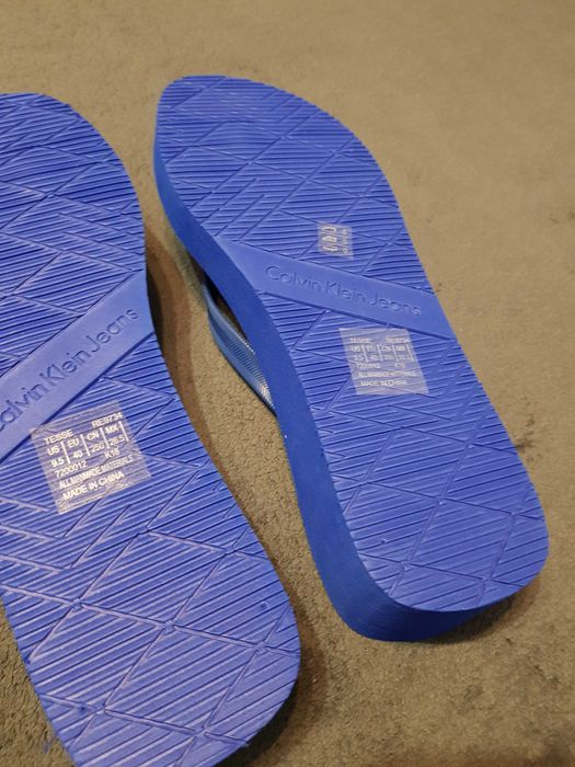 40 Calvin Klein 8US japonki Tesse RE9734 niebieskie białe CKJ nowe