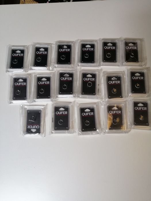 Oufer kolczyk do chrząstkii wysokiej jakości stal chirurgiczna 316L