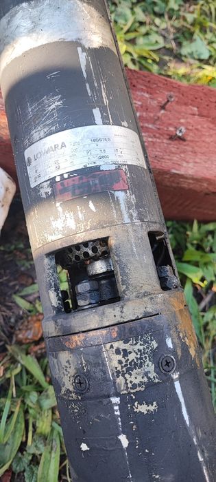 Pompa głębinowa LOWARA 16GS75/A 22m3/h 7,5kW

MADE