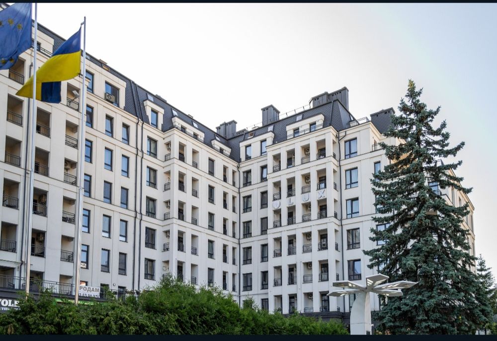 Здаються Двокімнатні Апартаменти. Срібний дім Люкс. Центр. Паркінг