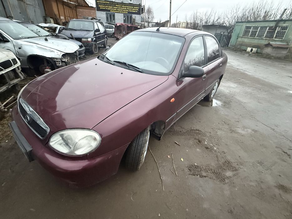 Ланос 1.4 2009 року Lanos