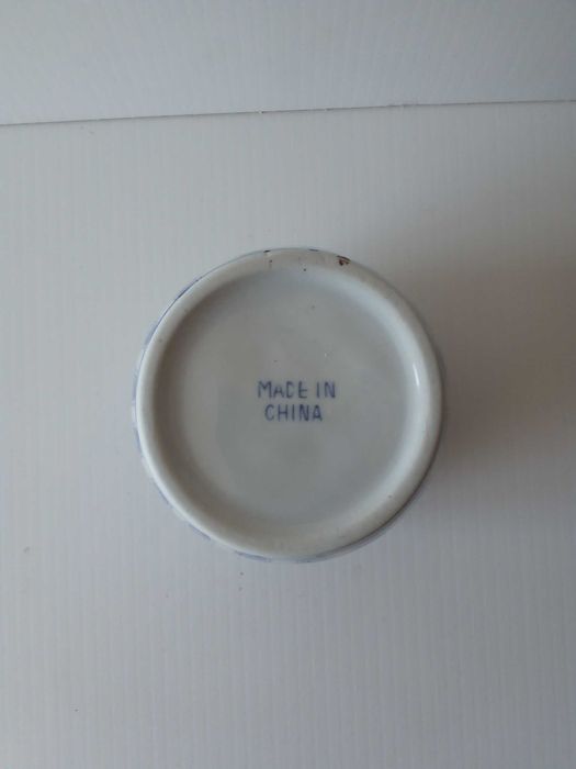 Pequeno pote chinês, usado