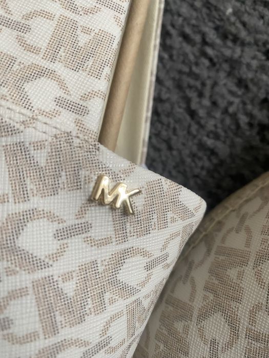 Alpercatas Michael Kors - Novas