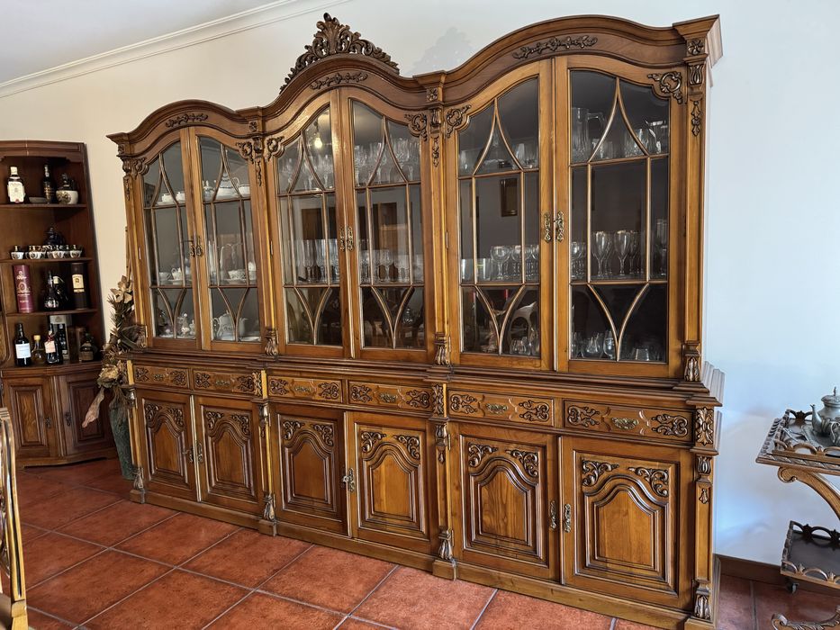 Sala antiga, material com muita qualidade