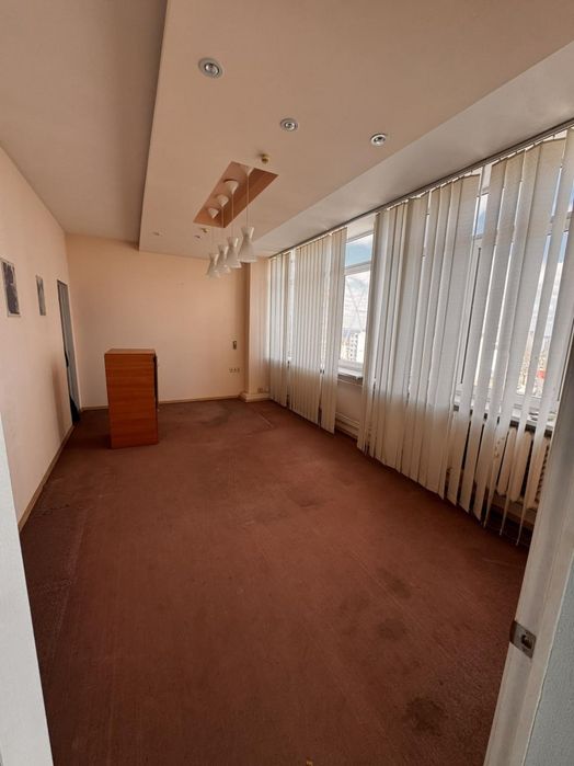 Оренда офісу 301,5 м²,вул. Велика Арнаутська,15, Одеса