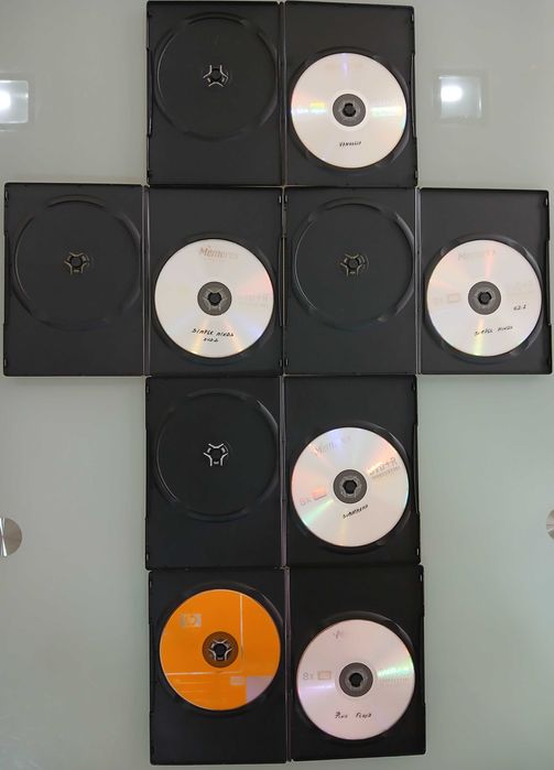 Vendo coleção de dvd's de musica.