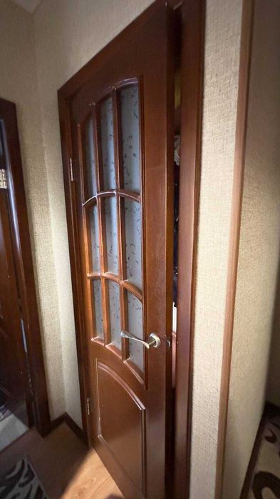 Продаётся 3-ком квартира с автономным отоплением +2 гаража, р-н ЖД