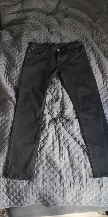 Spodnie jeansowe Diesel rozm. 34/32, L pas 90 cm