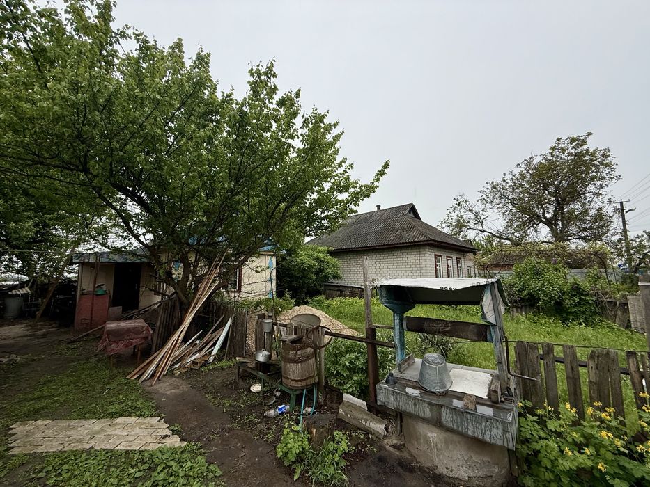 Продаж будинку в центрі с. Степанки(працюємо з програмами)