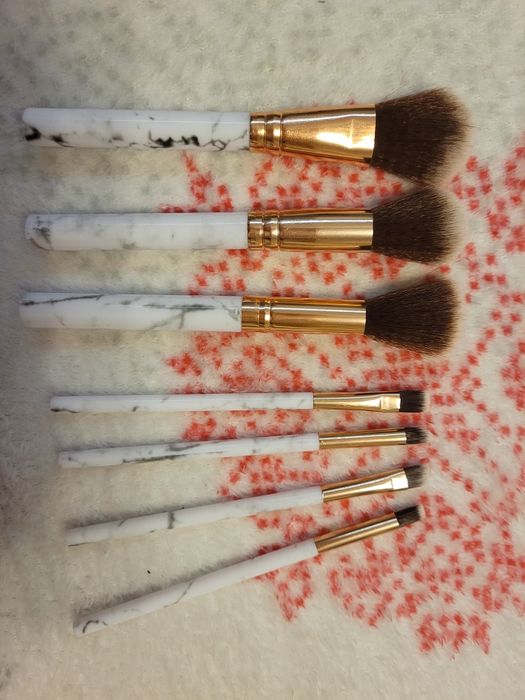 Zestaw pędzli do makijażu