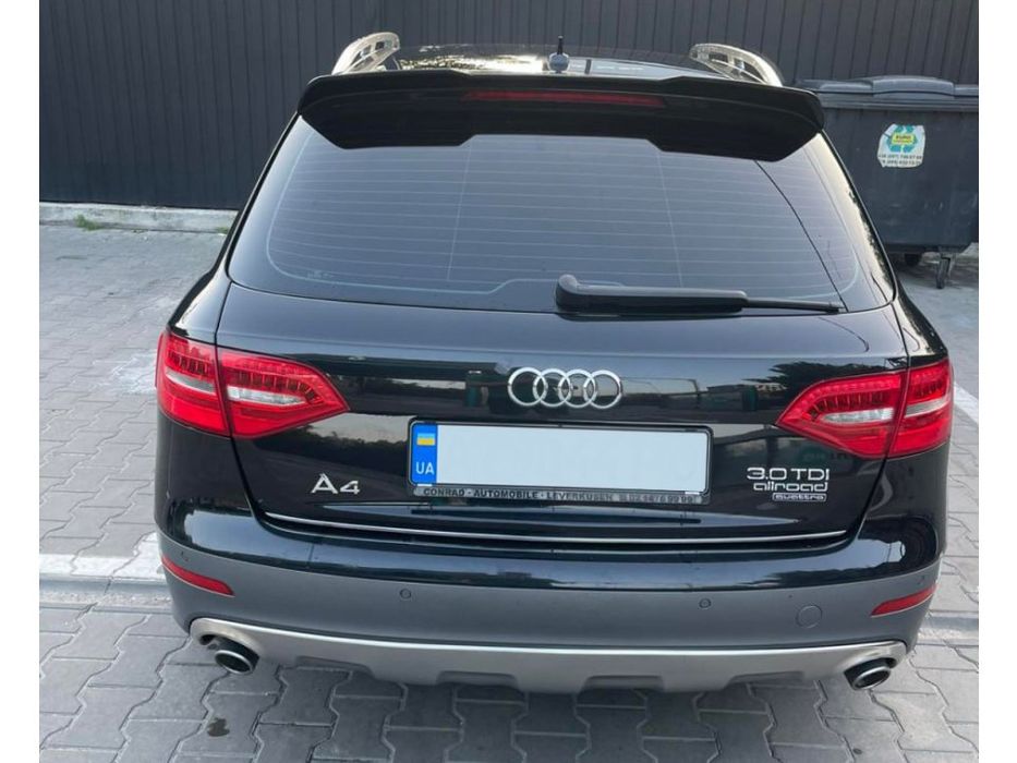 Audi A4 B8 2007-2015 рр. Спойлер DPT V2 (SW, чорний глянець)