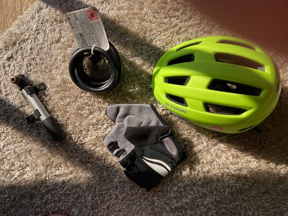4 Artigos de ciclismo, alguns a estrear
