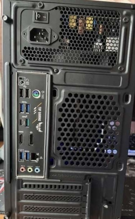 Продам ПК Ryzen 5 5600G + монітор MSI Optix G24