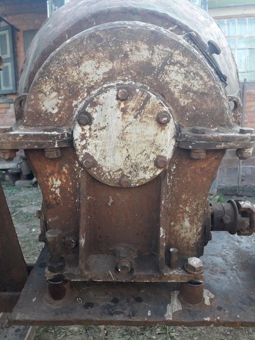 Продам редукторную бетономешалку