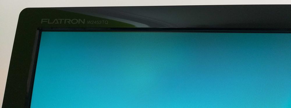 Monitor LG de 24" Flatron W2453TQ