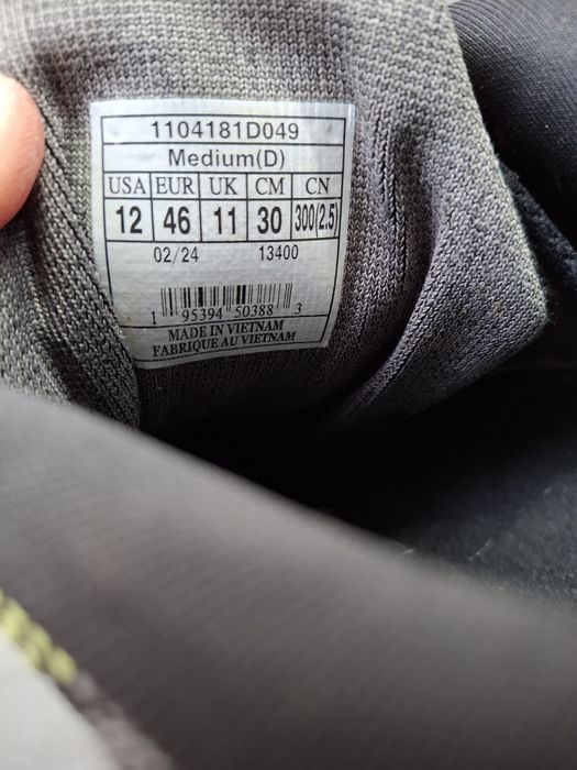 Кроссовки Brooks Ghost 16  Black Mandarin Red