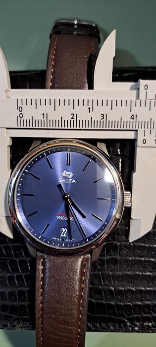 Relógio automático Sellita anniversaire.
