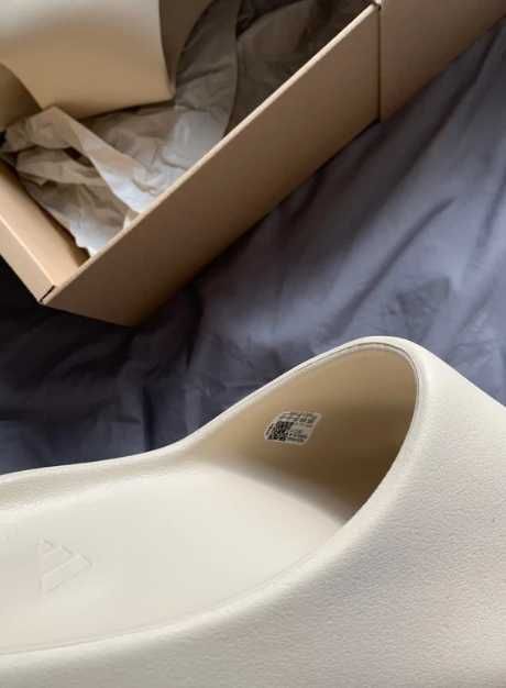 Adidas Yeezy Slide Bone R.40