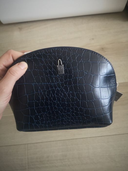 Kosmetyczka etui Wojewodzic