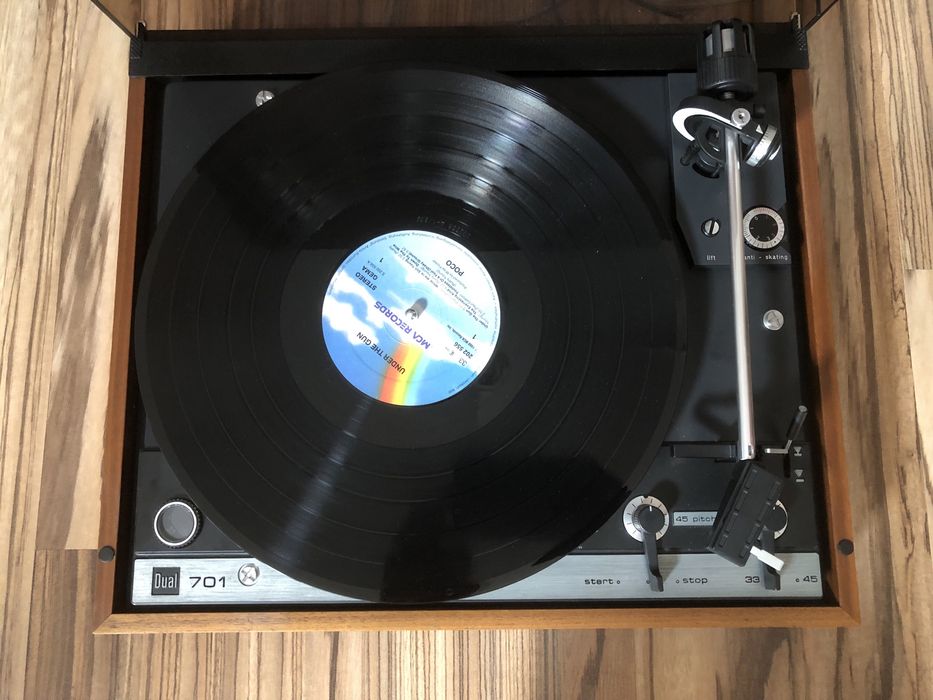 Gramofon Dual 701