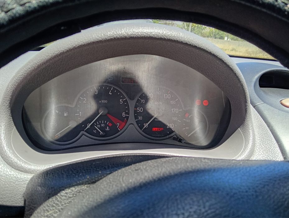 Peugeot 206 1.1