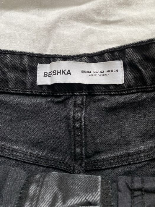 Джинсові шорти чорні довгі Bershka