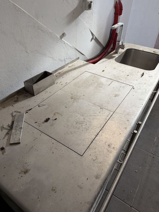 Fogao a lenha com banca