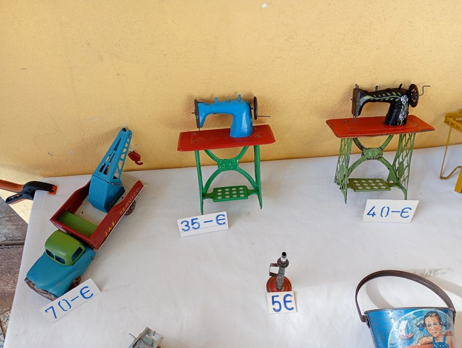 Brinquedos Portugueses em chapa (A.M.L.)