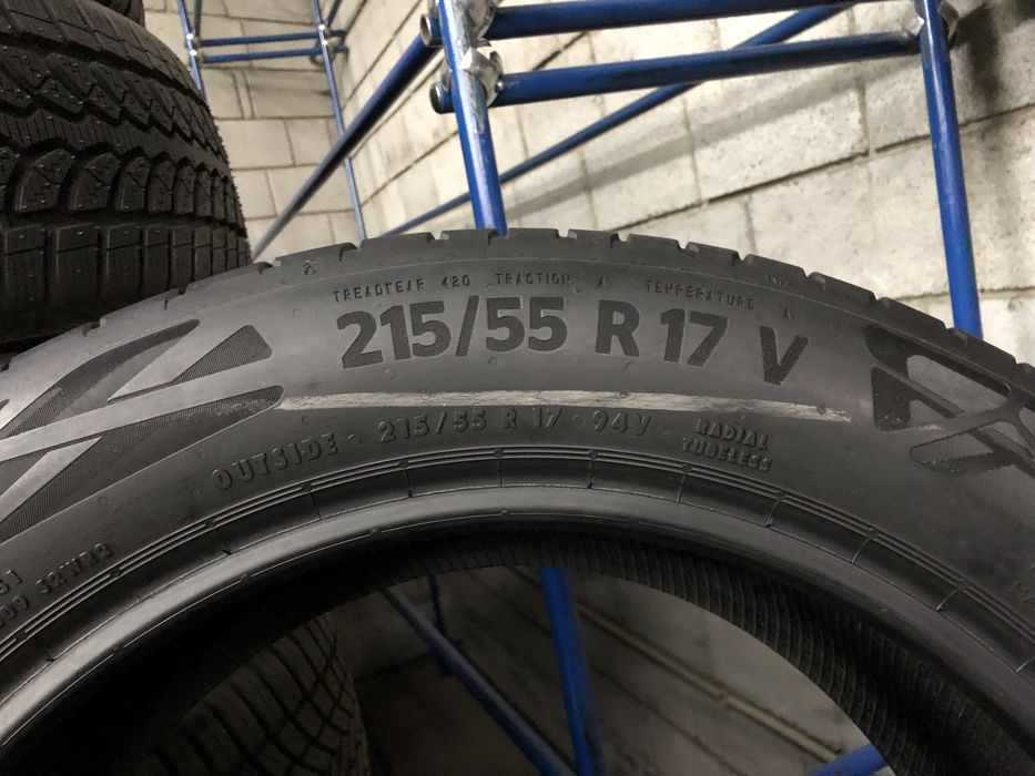 Літні шини 215/55 R17 (94V) CONTINENTAL