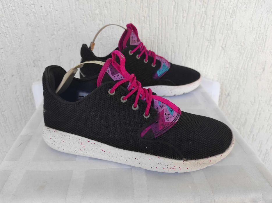 Кроссовки текстильние NIKE Jordan р.35.5